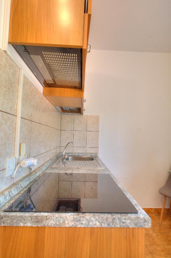 Anmarie Apartments ツリクヴェニツァ エクステリア 写真